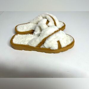 Ladies White & Brown Cross-Strap Faux Fur Slippers Size 7/8 NWOT